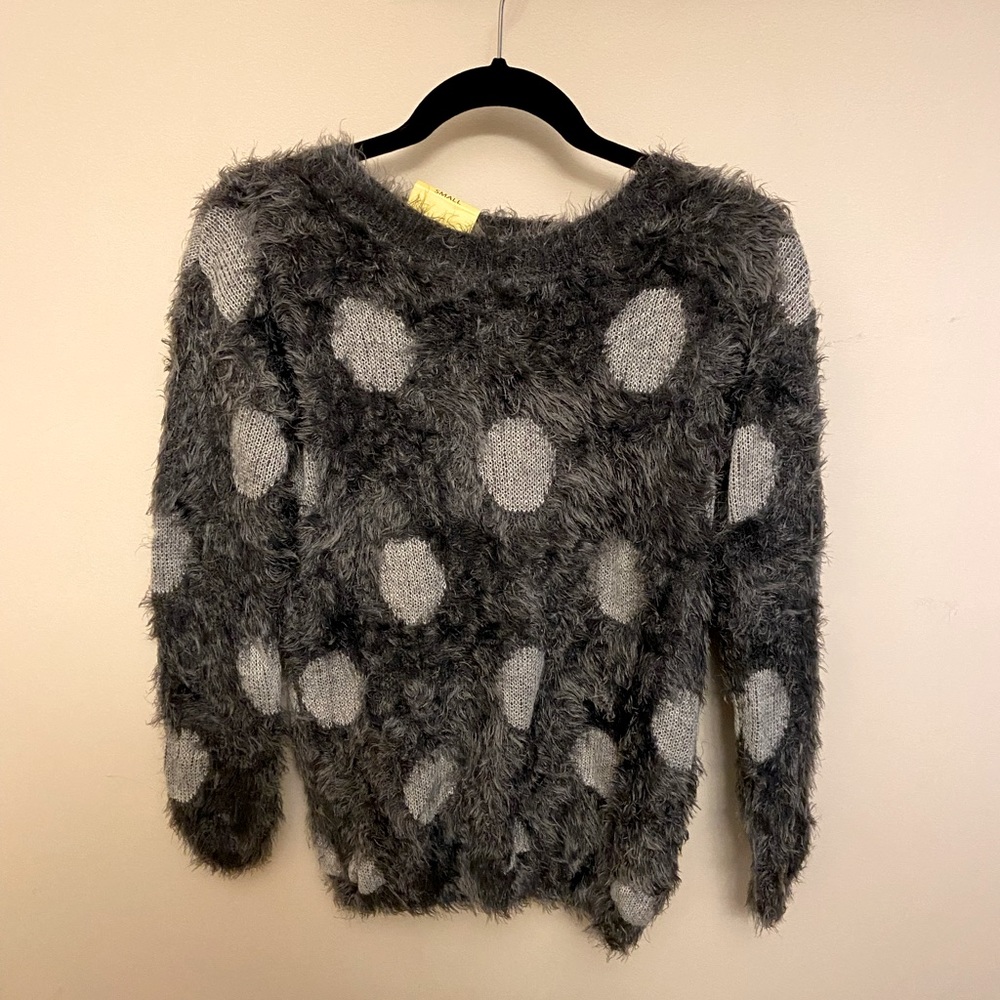 NWT Joesph A Gray Dot Fuzzy Sweater Size Small